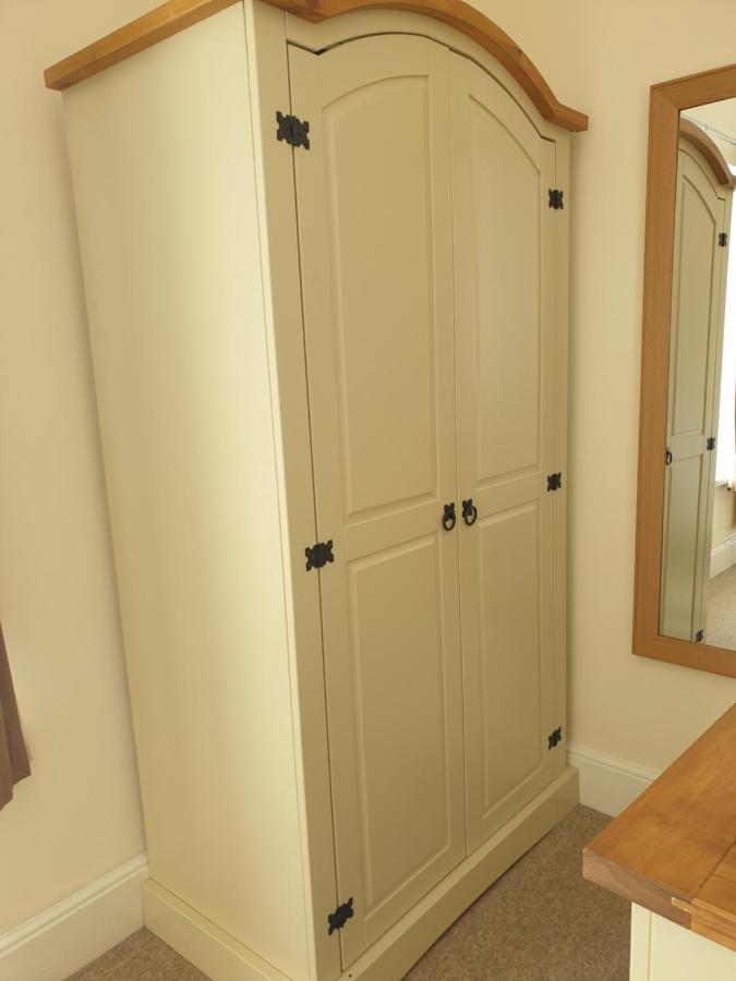 Crofton Guest House Weymouth Bagian luar foto