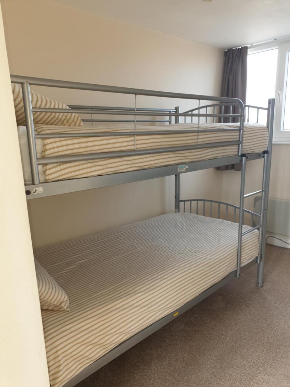 Crofton Guest House Weymouth Bagian luar foto