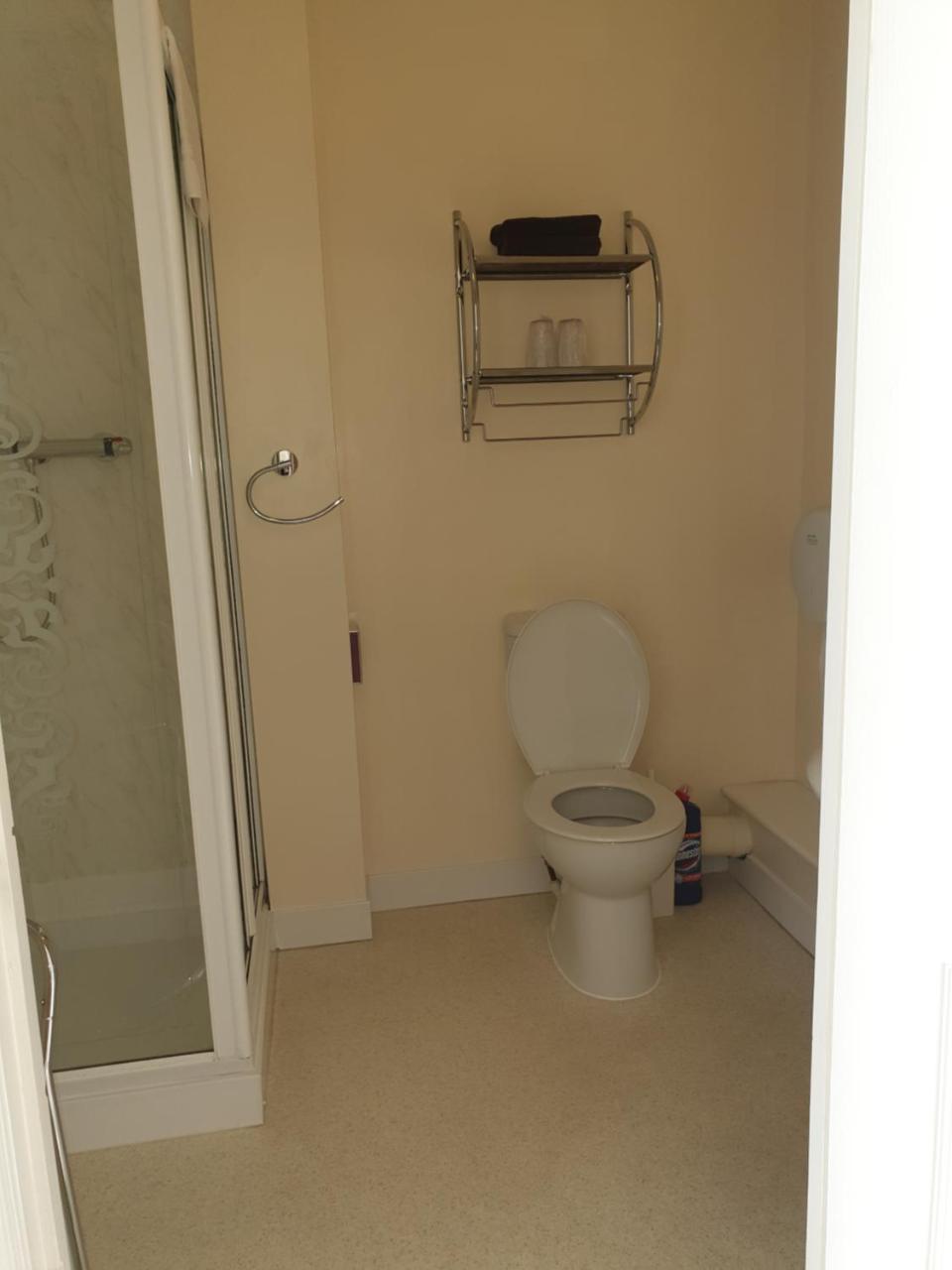 Crofton Guest House Weymouth Bagian luar foto